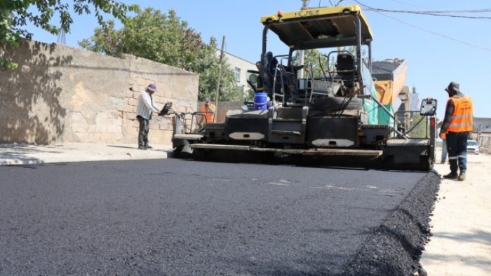 Hilvan'da Yollar Yenileniyor