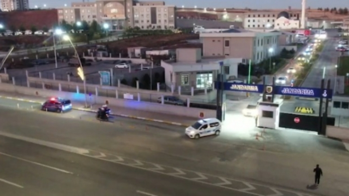 Şanlıurfa'da Dev Operasyon! Sağlık Çalışanları da Gözaltında