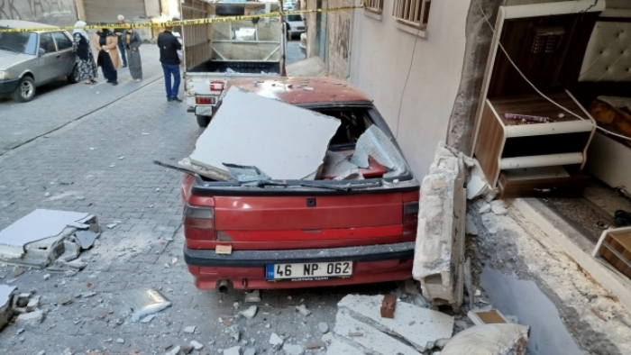 Haliliye'de Apartmanda Faciaya Ramak Kala! Yaralı Hastanede