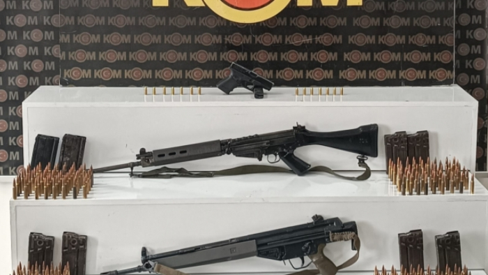 Şanlıurfa'da silah operasyonu: Çok sayıda mühimmat ele geçirildi