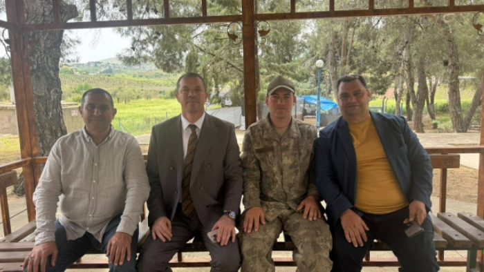 Eski Vekil Halil Özşavlı'dan Hudut Karakoluna Anlamlı Ziyaret